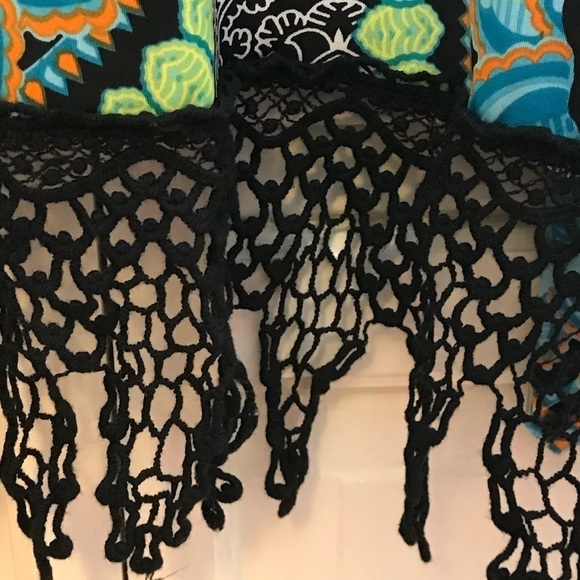 Janette Plus Womens Stretch Tunic Top Size 1X Keyhole 3/4 Sleeve Crochet Lace - Picture 5 of 7